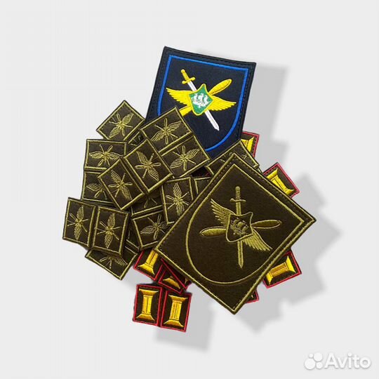 Шевроны, нашивки