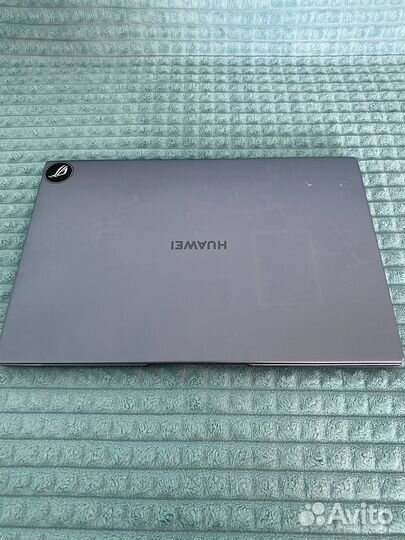 Huawei matebook d14