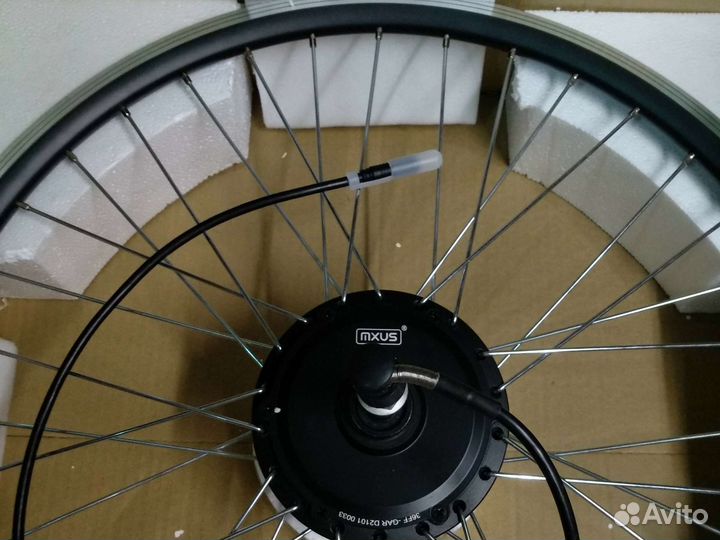 Мотор-колесо для велосипеда с аккумулятором