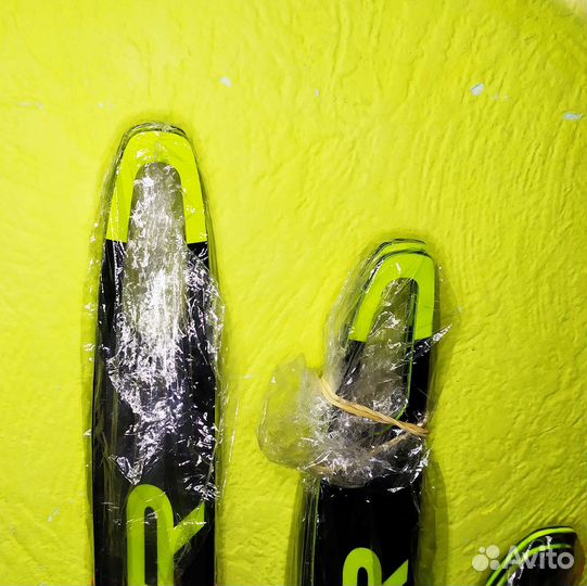 Лыжи беговые юниорские Atomic, Tisa, Fisher