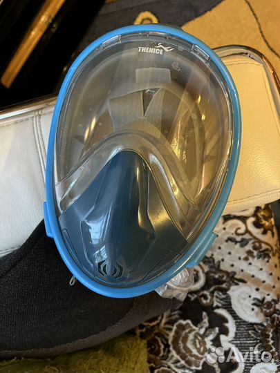 Маска для подводного плавания с трубкой