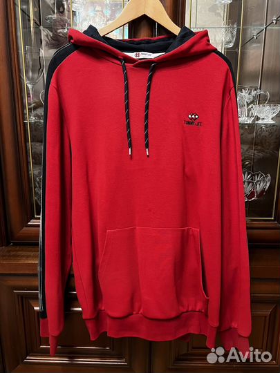 Костюм спортивный