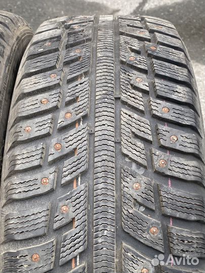 Kumho I'Zen KW22 215/60 R16