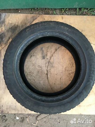 Bridgestone Ice Cruiser 5000 205/55 R16 91T