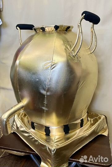 Русский народный костюм. Самовар