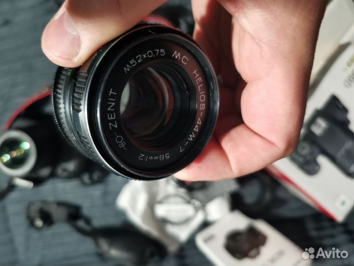 Зеркальный фотоаппарат canon 700d