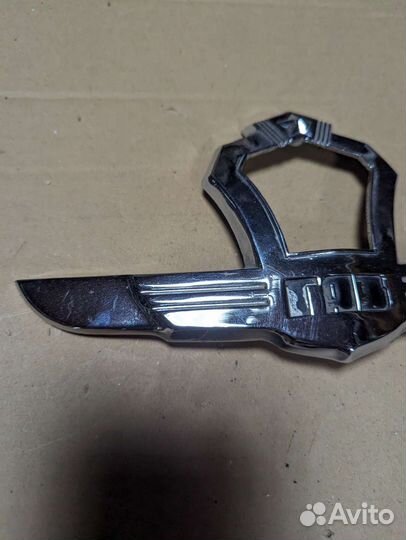 Газ 21 Волга эмблема капота 1 серия СССР