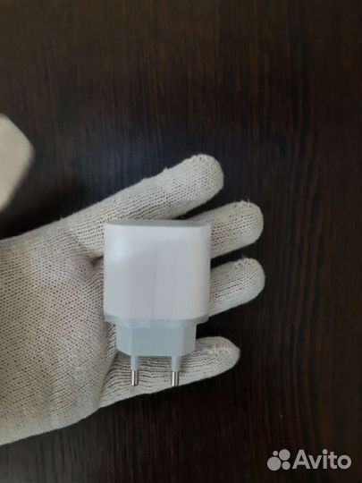 Блок питания для iPhone