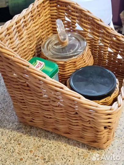 Корзина для хранения плетёная из лозы