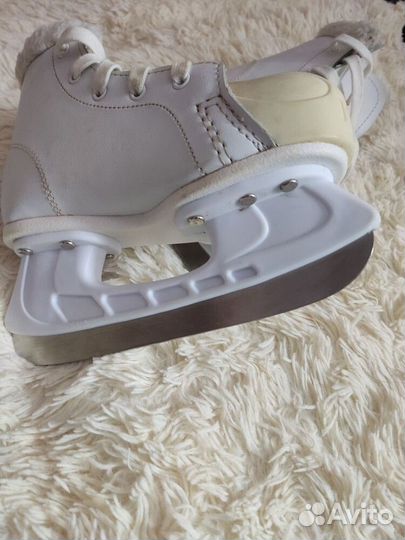 Коньки фигурные