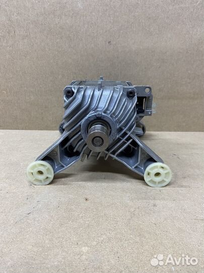 Мотор от стиральной машины Bosch