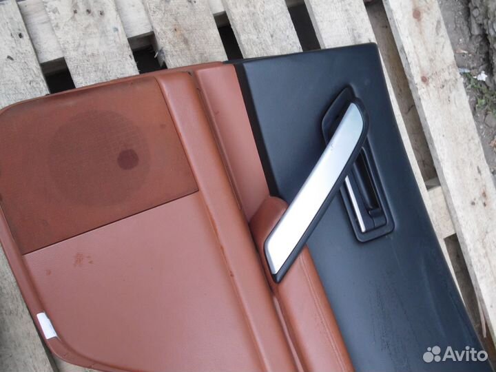 Обшивка двери задняя правая Инфинити фх 35