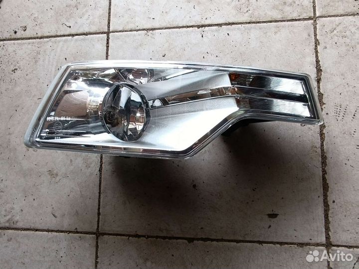 Противотуманная фара Citroen c5 правая