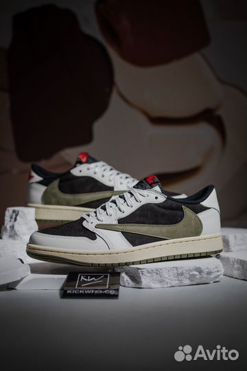 Travis Scott x Nike Air Jordan 1 Low 