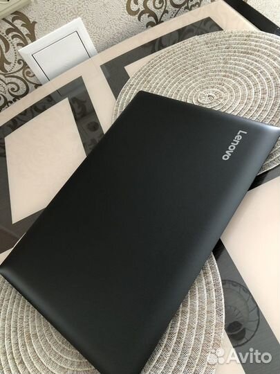 Ноутбук Lenovo ideapad 330-17AST