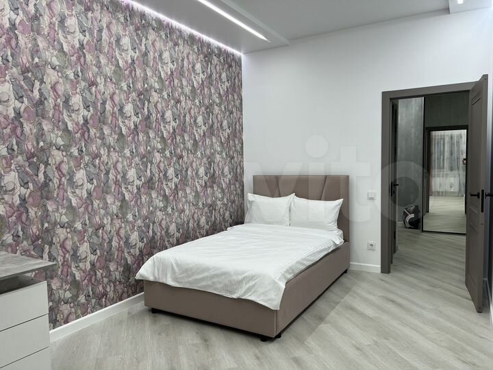 2-к. квартира, 70 м², 17/20 эт.