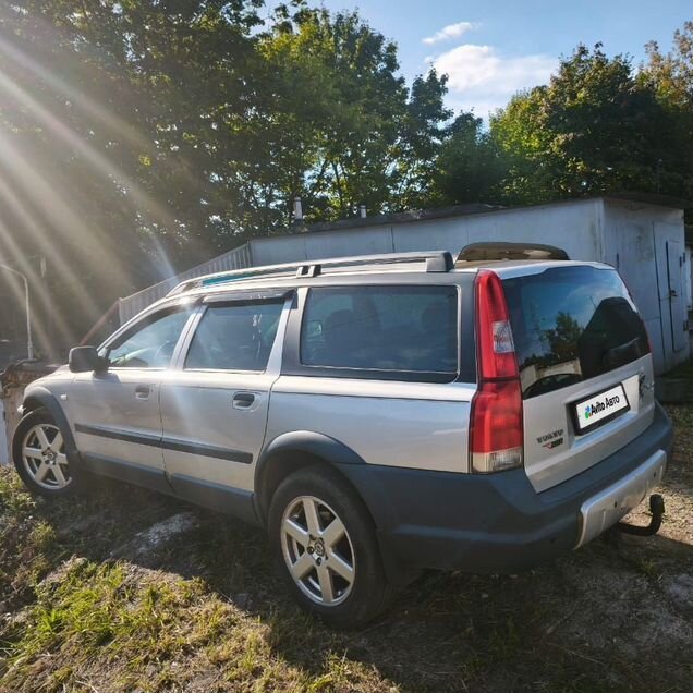 Volvo XC70 2.5 AT, 2004, 200 900 км