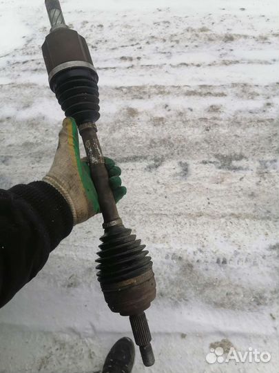 Привод левый renault duster