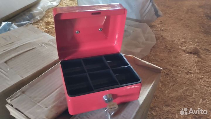 Ящик для мелочи переносной