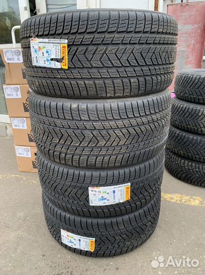 Pirelli Scorpion Winter 285/40 R22 110W