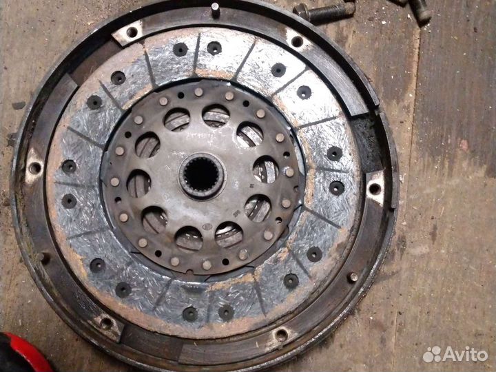 Сцепление с двух массовым маховиком VAG 1.8T