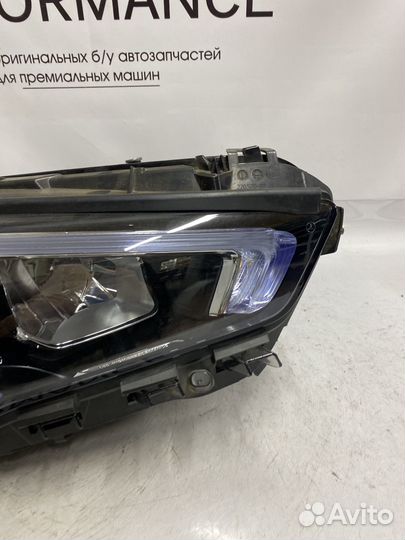 Mercedes Benz W118 CLA LED фара правая