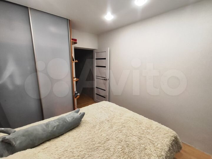 3-к. квартира, 57 м², 8/10 эт.