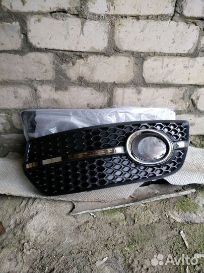 Накладка на бампер audi q5 r8