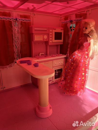 Кукольный домик