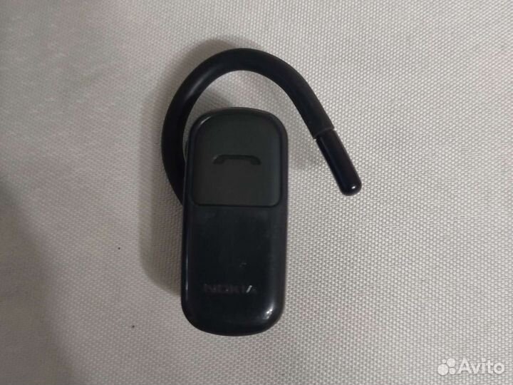 Bluetooth гарнитура Nokia