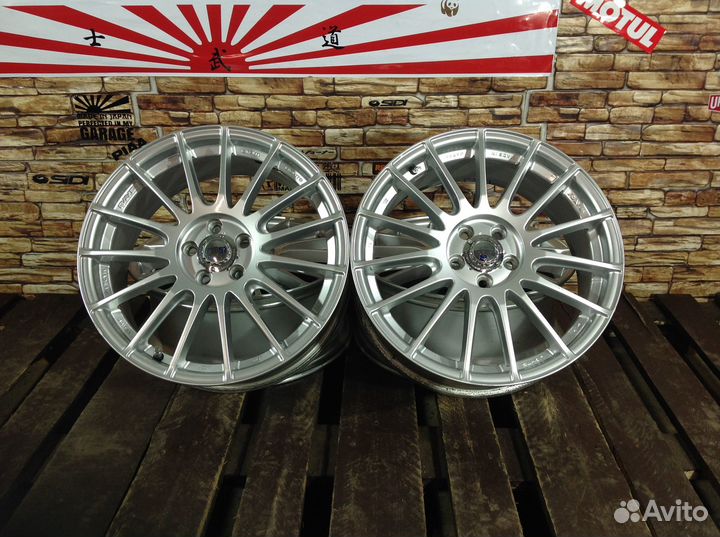 R17 5x100 Оригигальные rays Gram Lights 57XV