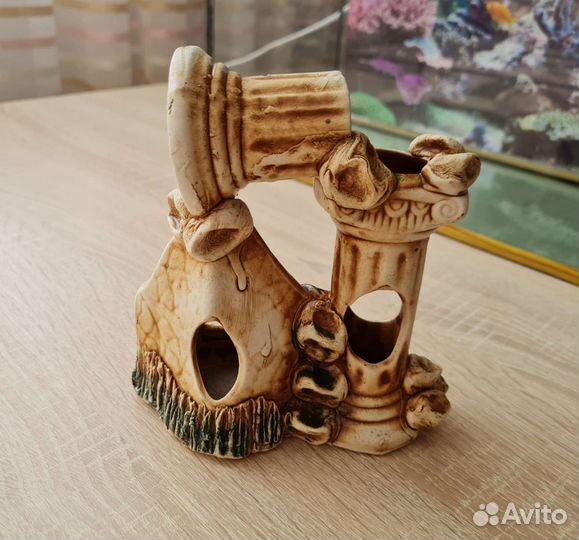 Домик для аквариума, ракушки, песок