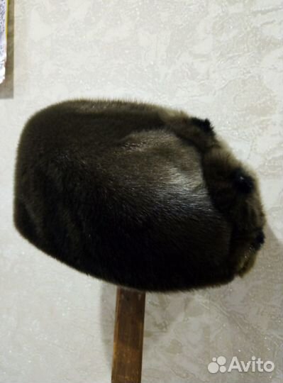 Шапка из нерпы женская