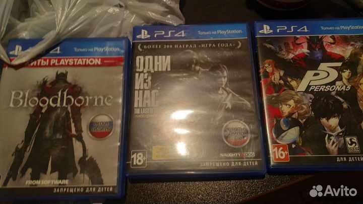 Bloodborne, Last of us, Persona 5; Playstation 4
