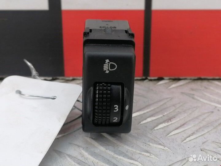 Корректор фар Nissan Micra 2 (K11) 2002