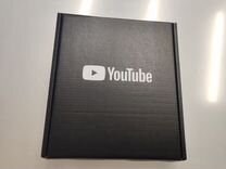 Серебряная кнопка YouTube в подарочной упаковке