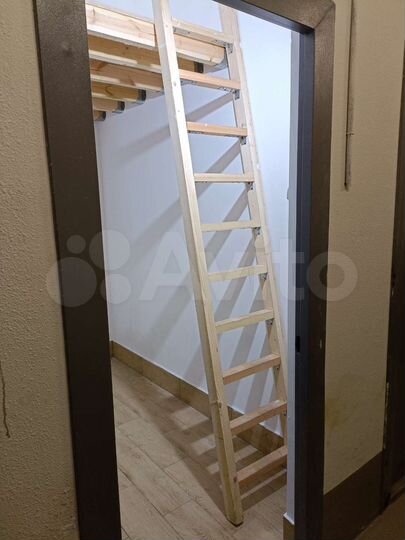 Машиноместо, 10 м²