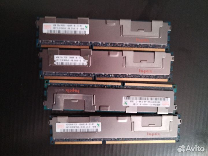 Материнская плата с процессором и памятью