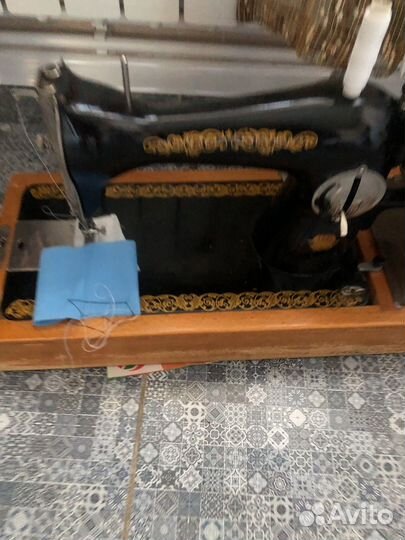 Швейная машина Чайка 132м