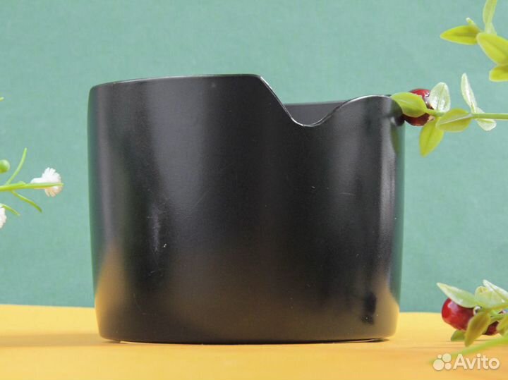 Бленда Canon 24-70mm f2.8