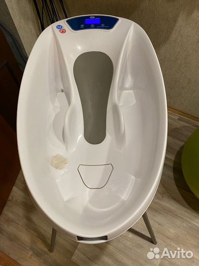 Детская ванночка с подставкой