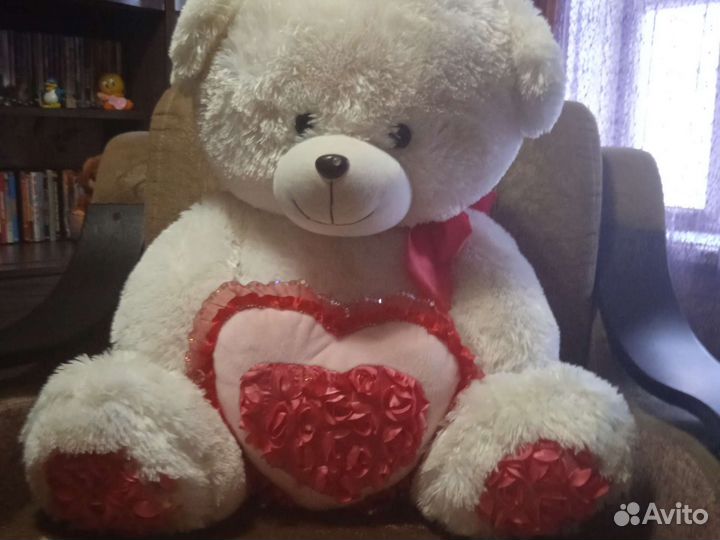 Большие плюшевые медведи