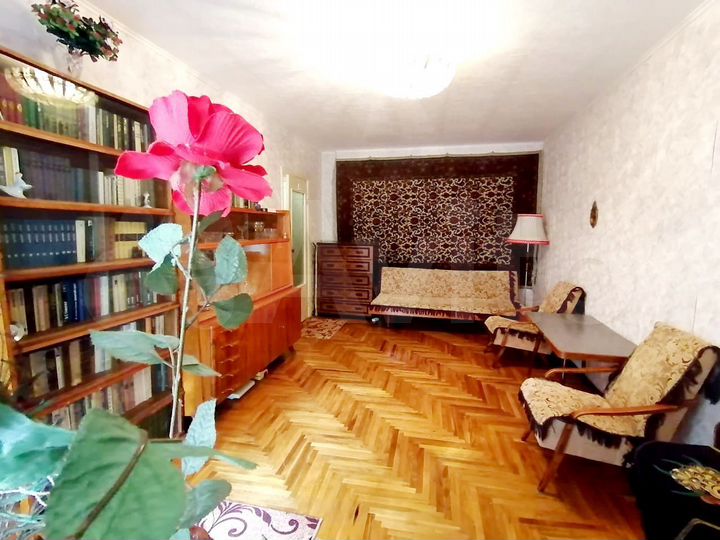 2-к. квартира, 53 м², 5/9 эт.