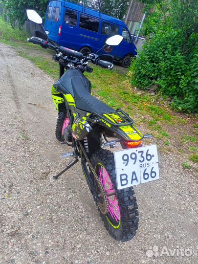 Продам Regulmoto ZR 300 4valves