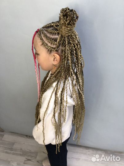 Косички с канекалоном