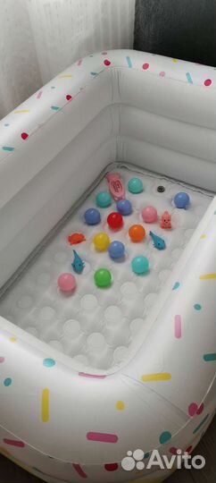 Надувной бассейн с насосом