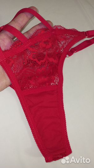 Стринги красные