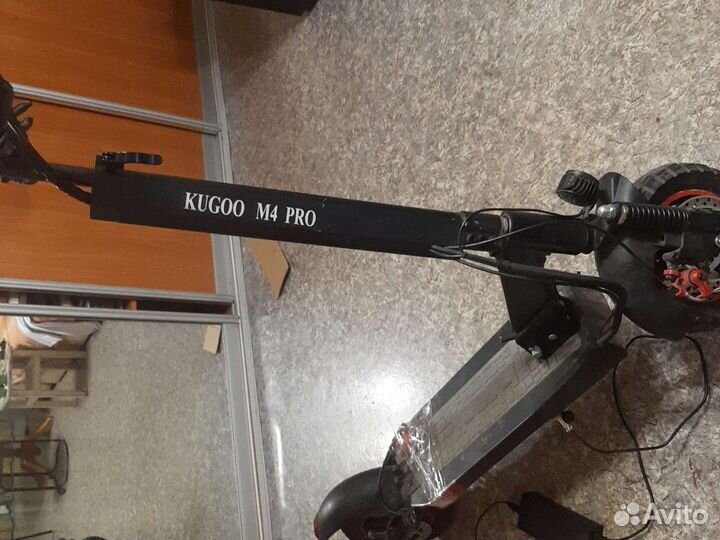 Самокат взрослый электрический бу