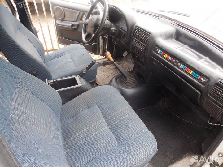 Салон от Волги 3110 05 разбор