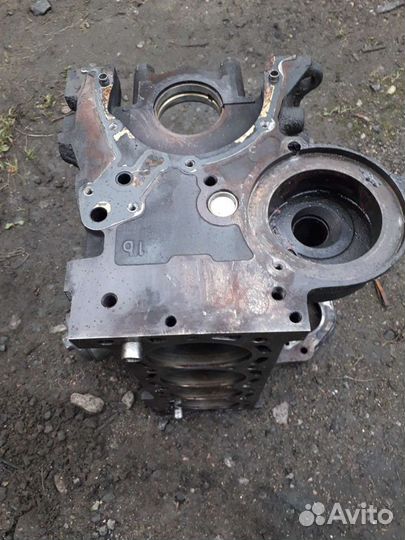 Блок цилиндров Opel Vectra X18XE1